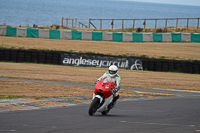 anglesey-no-limits-trackday;anglesey-photographs;anglesey-trackday-photographs;enduro-digital-images;event-digital-images;eventdigitalimages;no-limits-trackdays;peter-wileman-photography;racing-digital-images;trac-mon;trackday-digital-images;trackday-photos;ty-croes